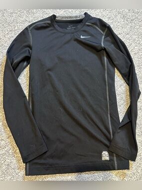 EUC Boys Nike ProCombat—Large
